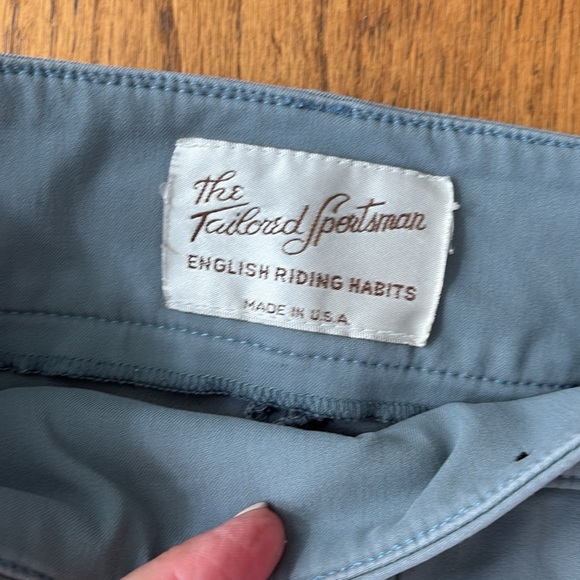 The Tailored Sportsman Trophy Hunter Blue Breeches. Size 28. - Picture 2 of 5